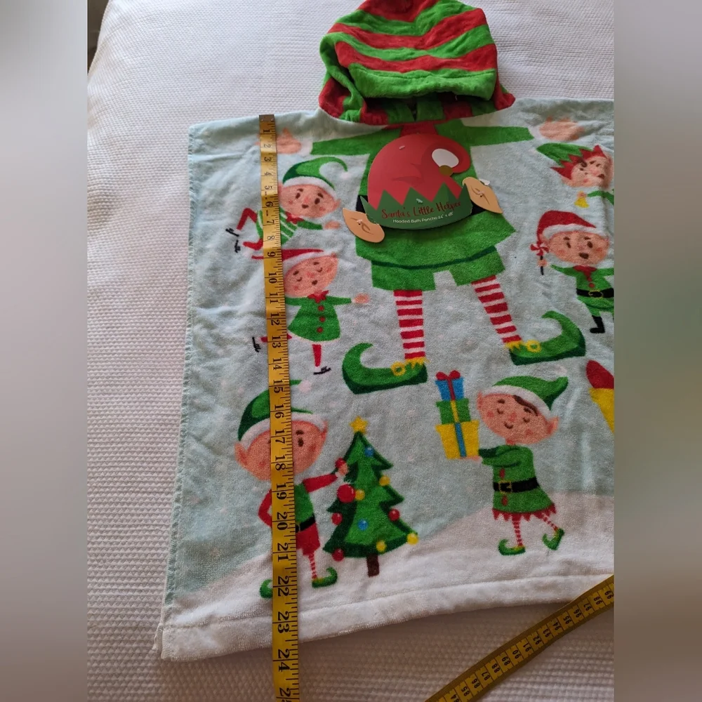 Elfos Christmas Hooded Bath Towel Toddler Young Kids.